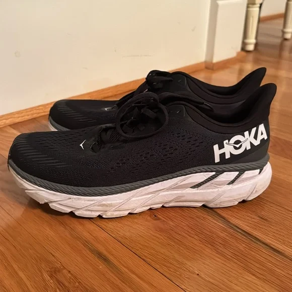 HOKA Black and White Running Shoes Men’s 11.5 - Picture 4 of 11